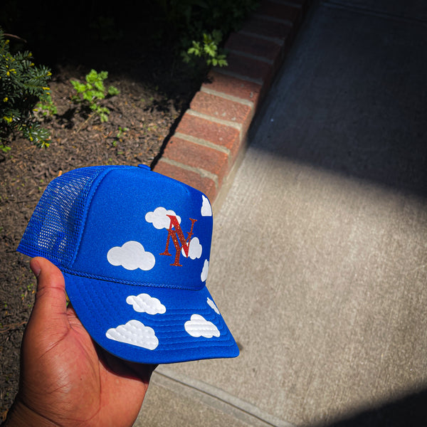 Head In Clouds In Queenz